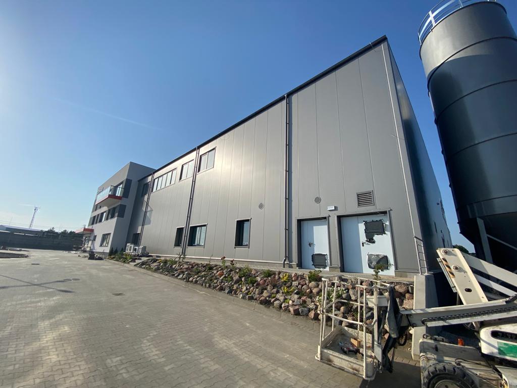 zaprojektuj i wybuduj hale